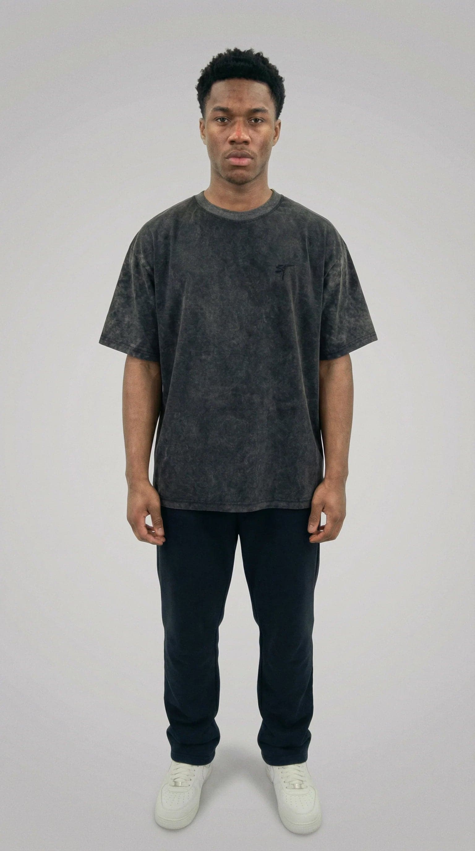 Basic T-Shirts für Streetwear Outfits in Berlin kaufen