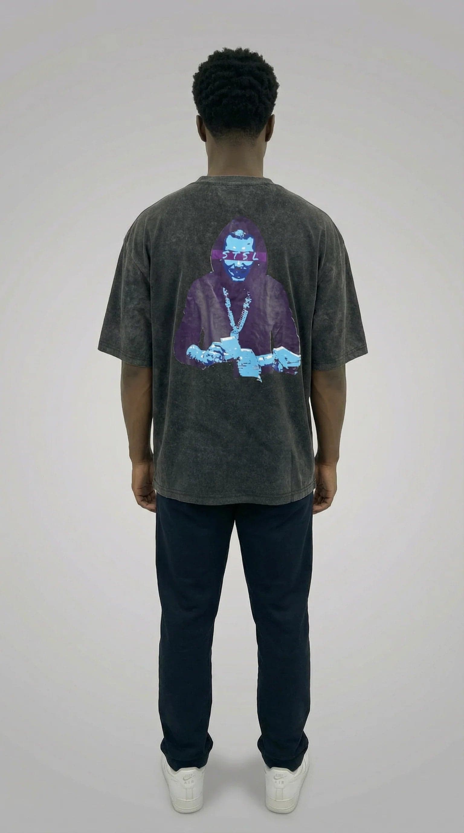 Basic T-Shirts für Streetwear Outfits in Berlin kaufen