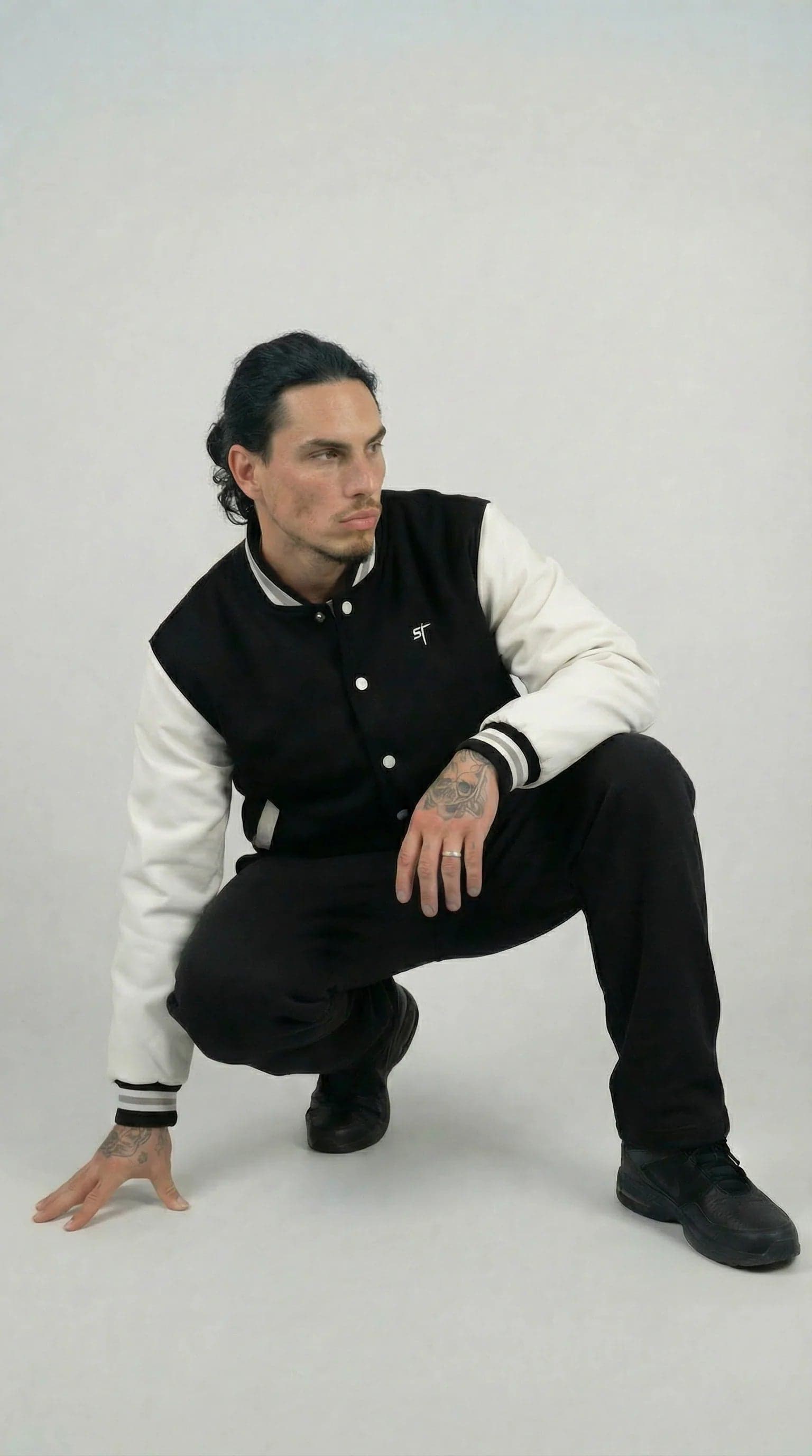 Streetwear Outfits in Hamburg entdecken – Clean und Urban kombinieren