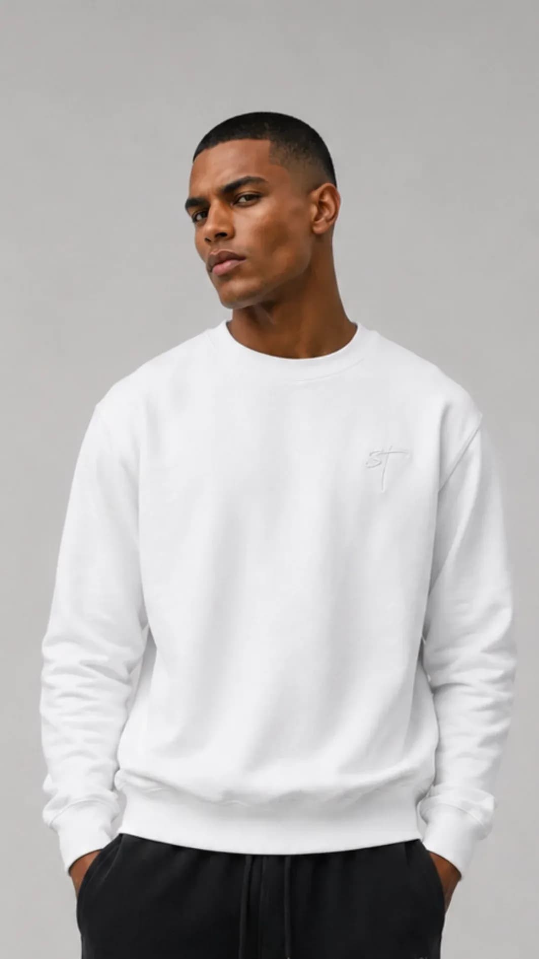 Minimal Design. Maximale Wirkung.  Die STSL Signature Sweater Kollektion verbindet Komfort, Qualität und moderne Silhouetten. 5