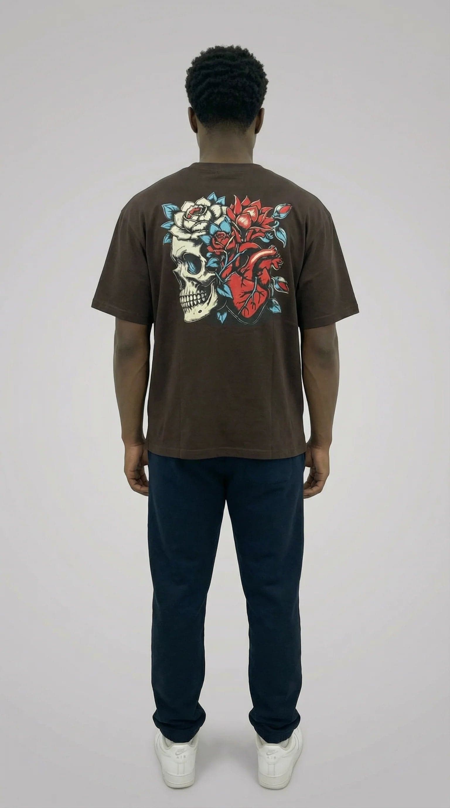 Warum Oversize-T-Shirts so beliebt sind – Streetwear Trend erklärt