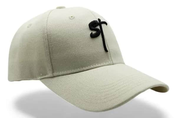 Warum Streetwear Accessoires wichtig sind – Caps, Beanies und Socken